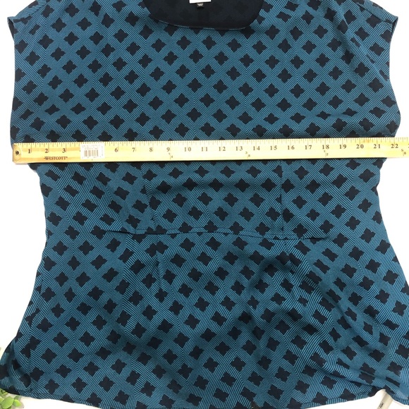 Cabi Top - Picture 5 of 6